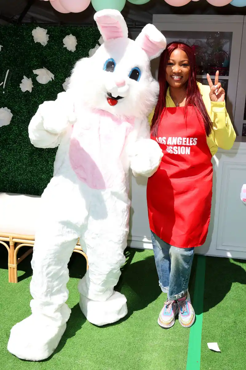 Garcelle Beauvais Hot Pics