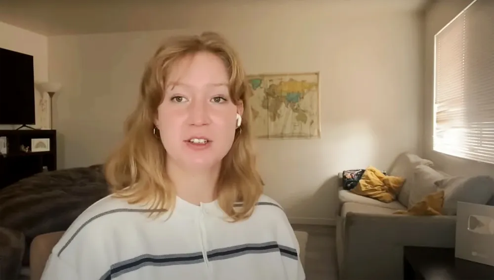 Gwendlyn Brown Says Her Father Kody and Stepmom Robyn Have a &lsquo;Terrible Habit&rsquo; For Overspending - 693