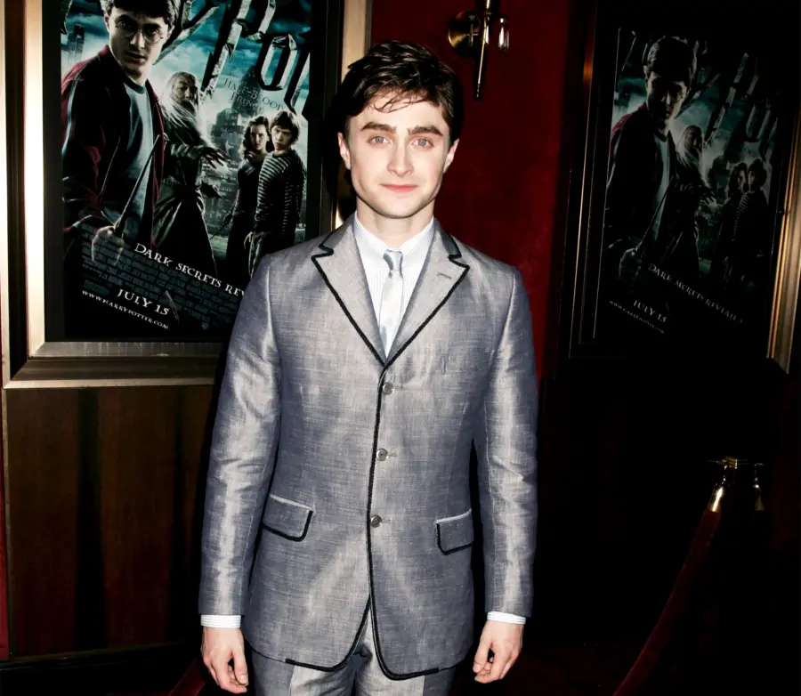 Harry-Potter-Hotties-Sexiest-Witch-and-Wizard-Transformations-Harry-Potter-2009