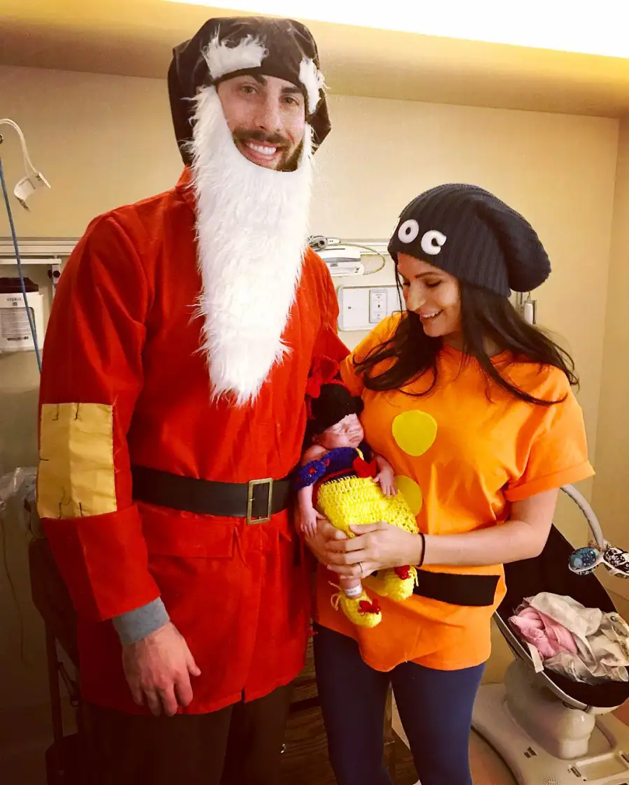 Jessie James Deckers Sister Sydney Rae Bass and Her Husband Anthony Bass Family Album- Photos 049