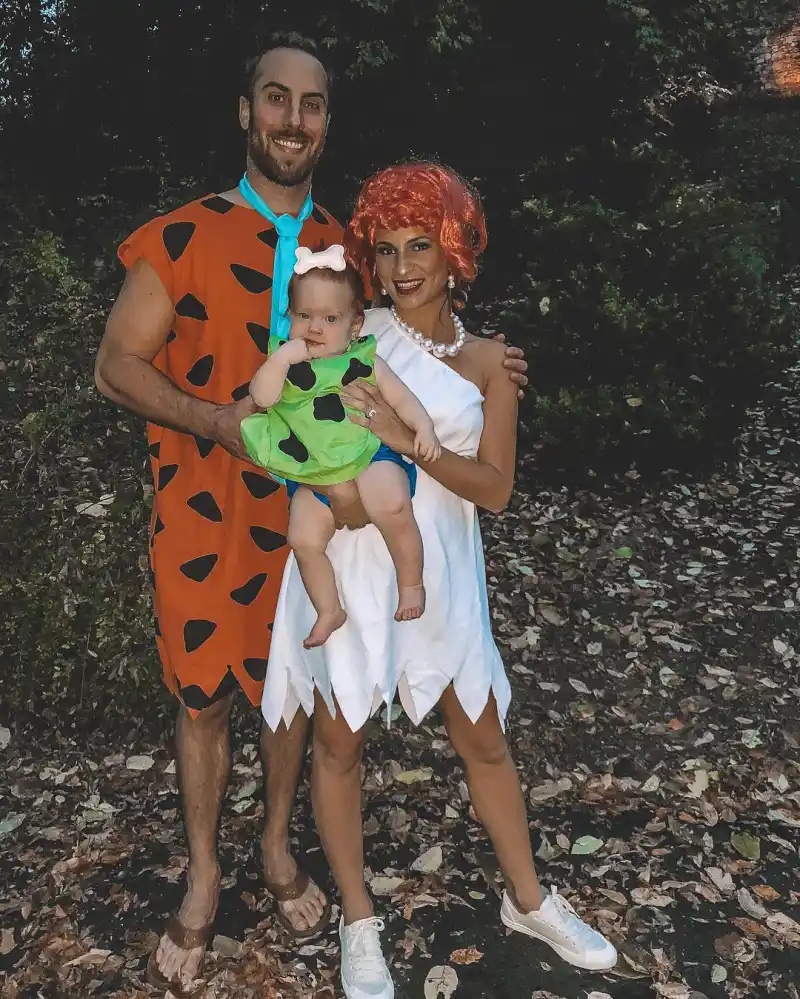 Jessie James Deckers Sister Sydney Rae Bass and Her Husband Anthony Bass Family Album- Photos 050