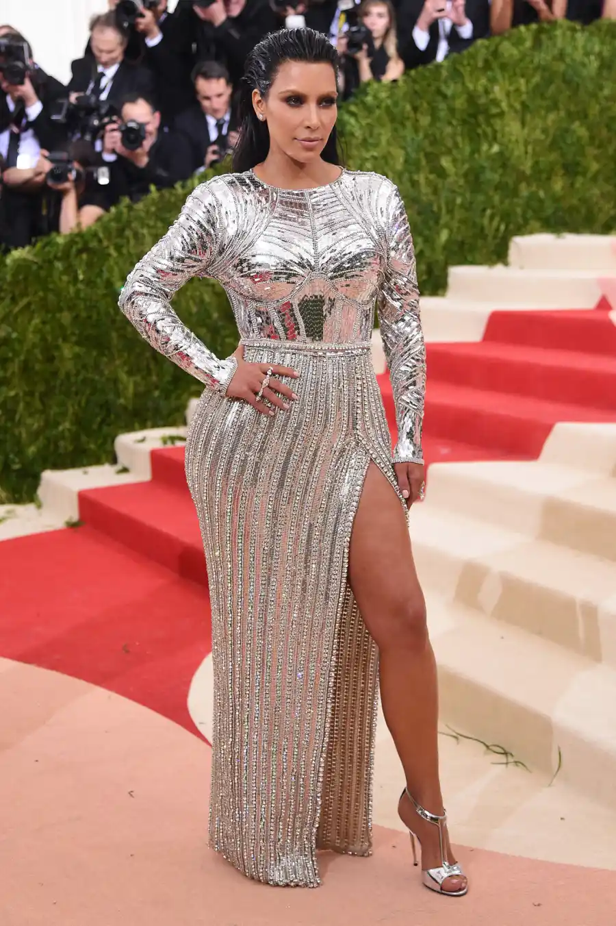 Kim Kardashian s Met Gala Looks Through the Years 529