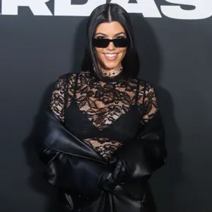 Kourtney Kardashian Wears Butt Baring Pants