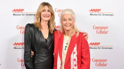 Laura Dern Recalls Deepening Her Bond With Mom Diane Ladd