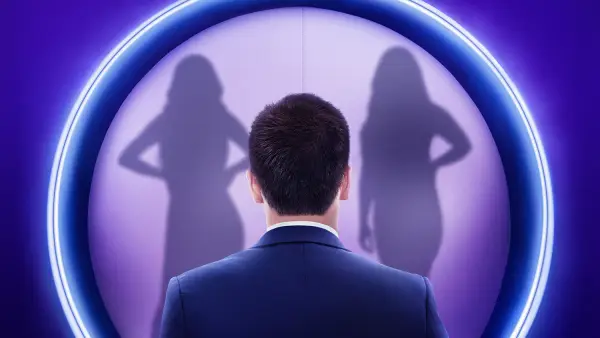 Bravo, More Tease Netflix Over 'Love Is Blind' Reunion Issues