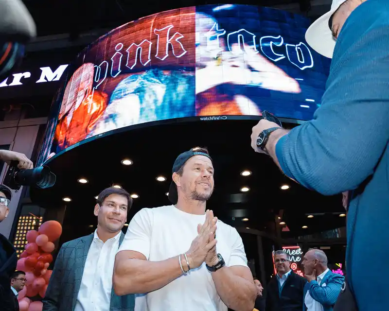 Mark Wahlberg Pink Taco Hot PIcs