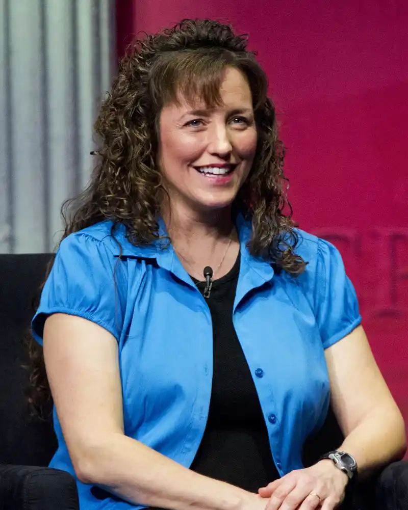 Michelle Duggar Trades In Her Skirt for Leggings at Reunion With Her Daughters- Photo - 778