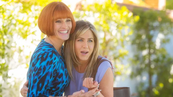 Mother s Day Cast- Where Are They Now? 481 Julia Roberts, Jennifer Aniston