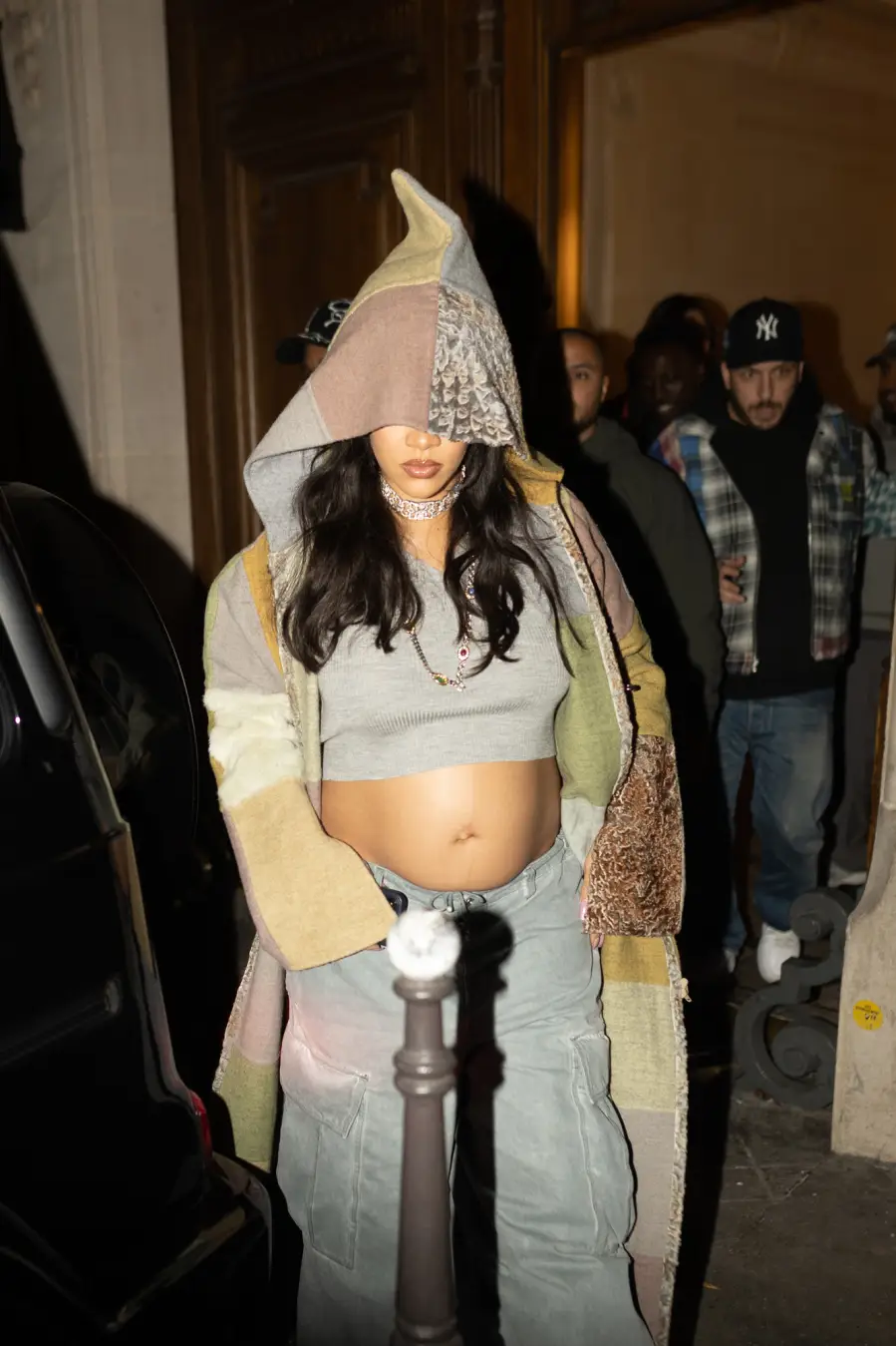 Rihanna Maternity Style 4 18