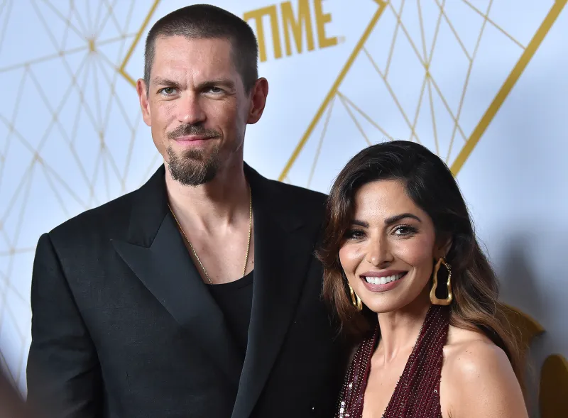 Sarah Shahi Details Steve Howey Divorce, Clarifies Adam Demos Romance Timeline- 'It Was Not Instant' - 746