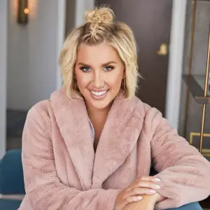 Savannah Chrisley Says She Was Thrown Off a Flight