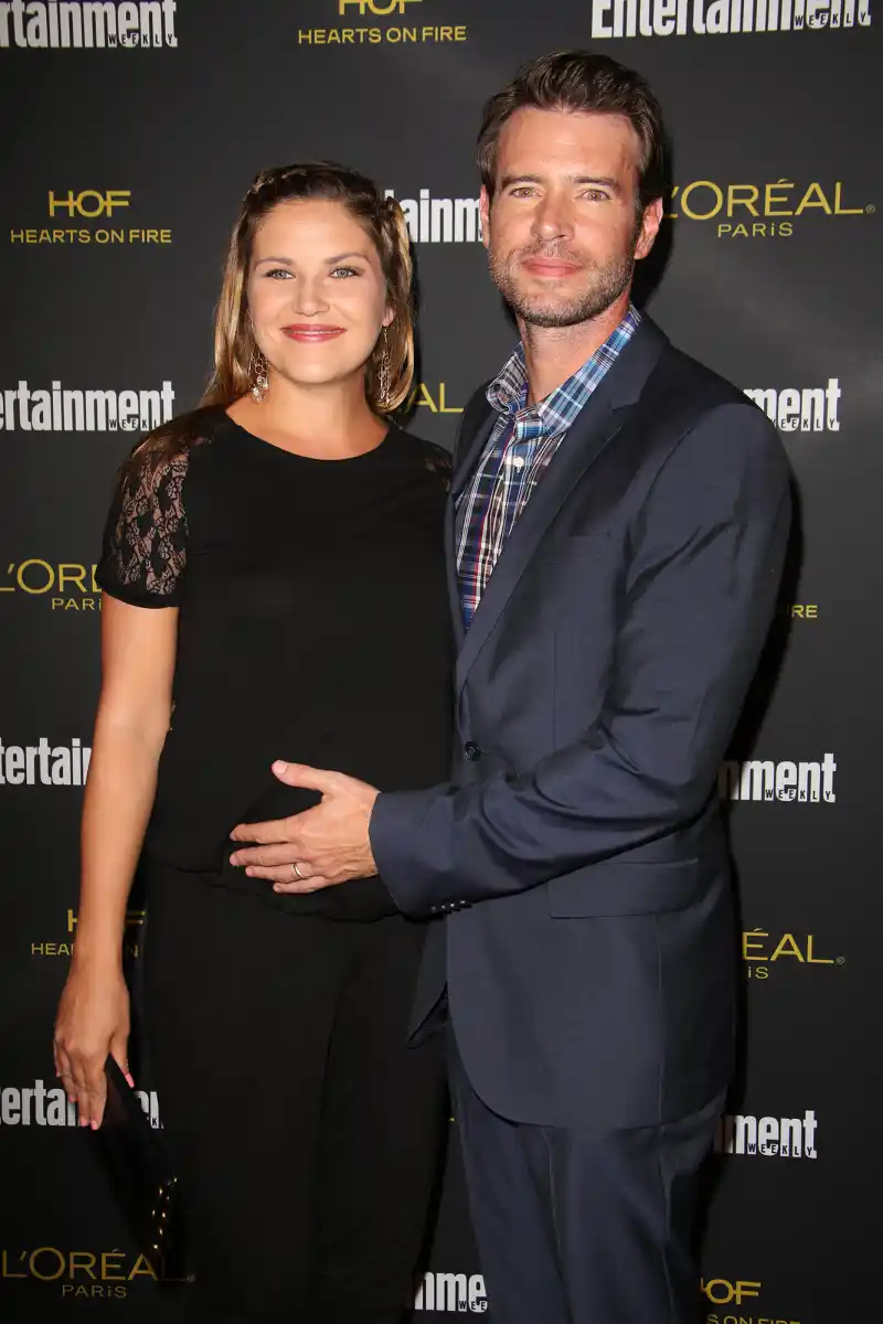 Scott Foley and Wife Marika Dominczyk s Relationship Timeline 071