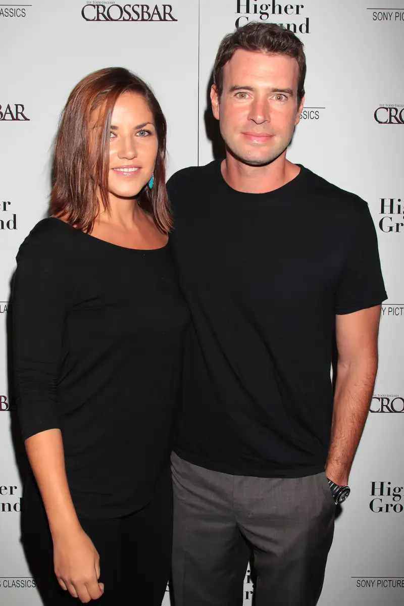 Scott Foley and Wife Marika Dominczyk s Relationship Timeline 072