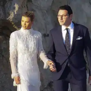 Sofia Richie Marries Elliot Grainge in French Riviera Ceremony After 2 Years Together 064