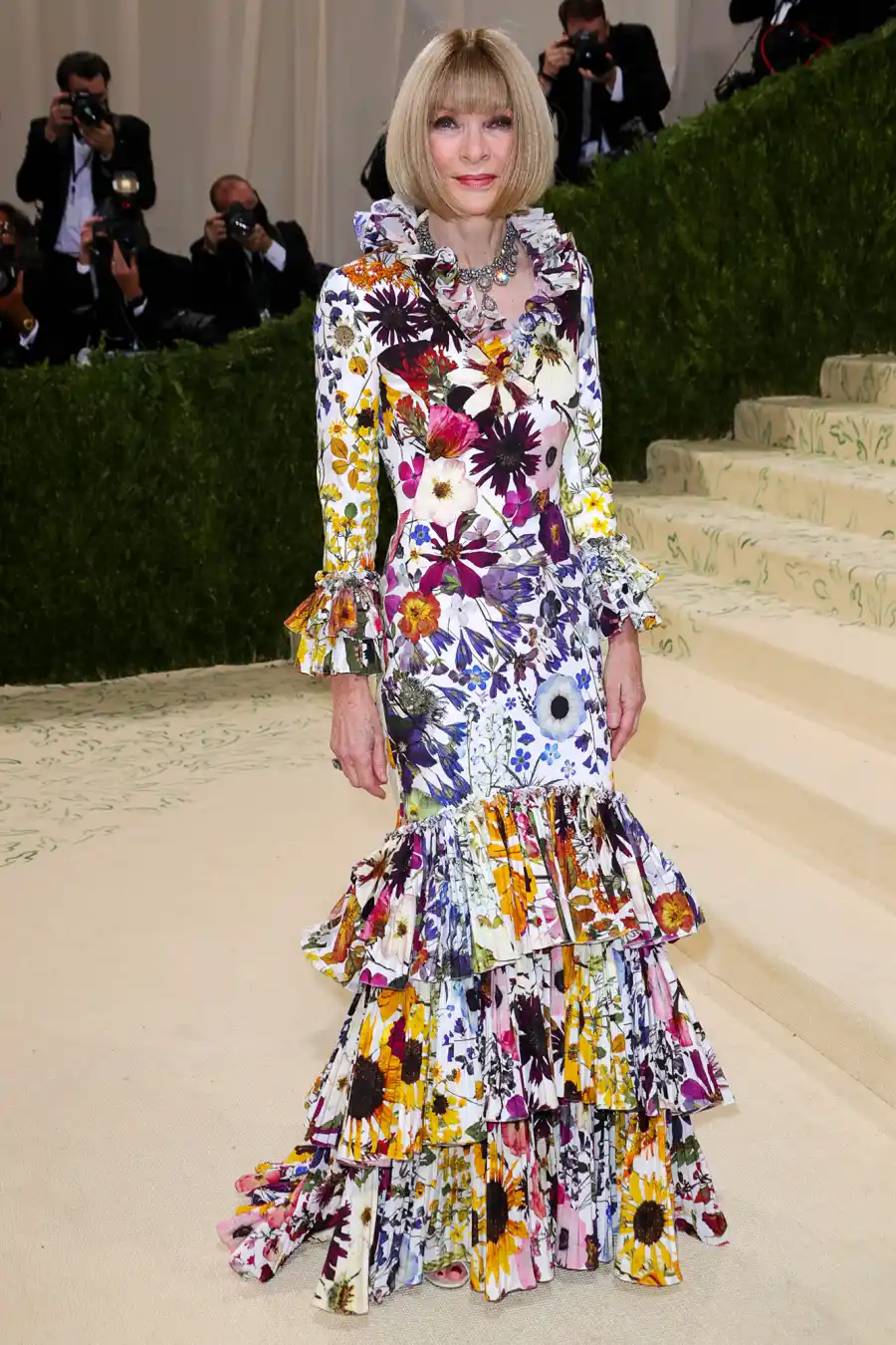 Which Celebrities Are Attending the 2023 Met Gala? Camila Morrone Elle Fanning and More 287 Anna Wintour