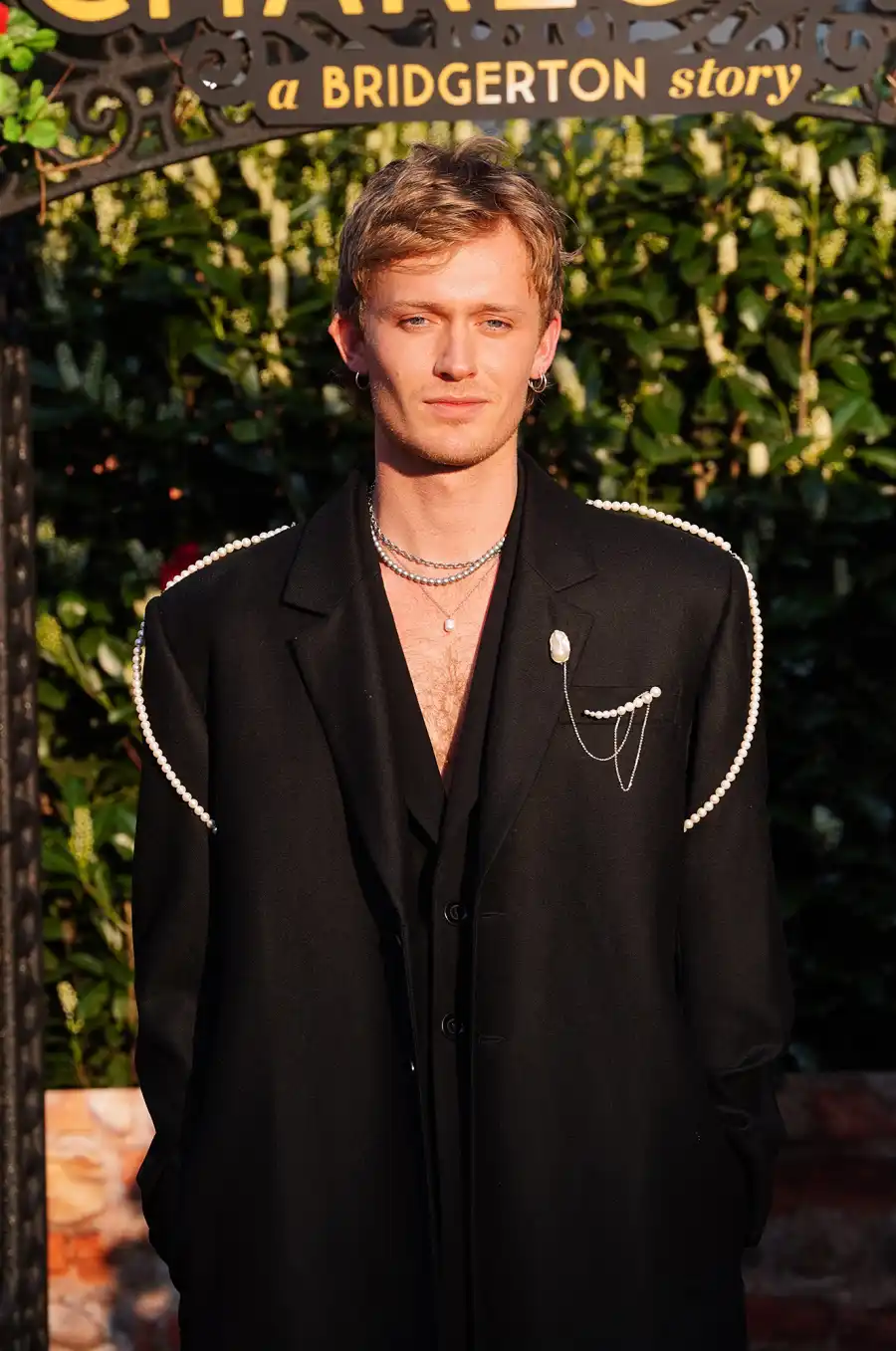 Who Is Freddie Dennis? 5 Things to Know About Reynolds in Bridgerton s Prequel Series Queen Charlotte 536