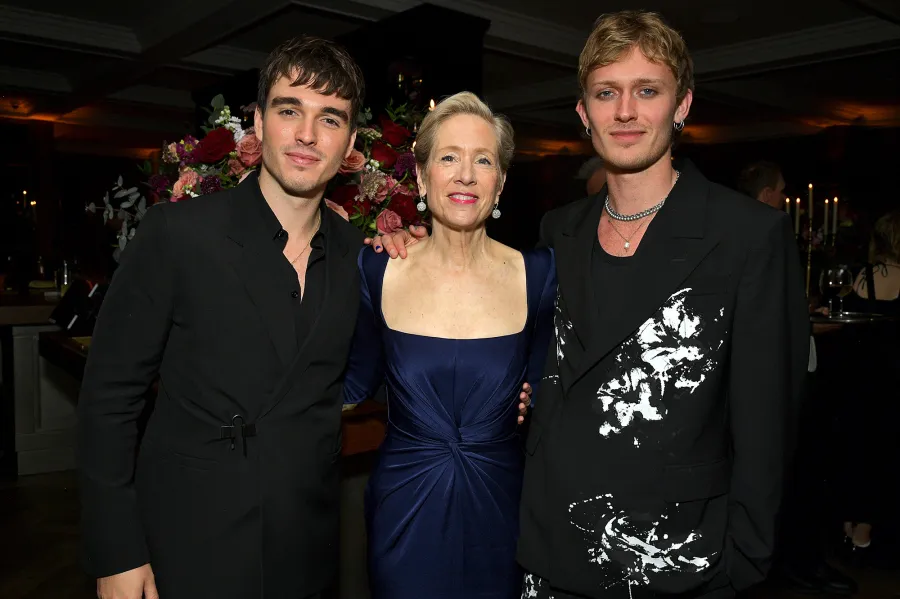 Who Is Freddie Dennis? 5 Things to Know About Reynolds in Bridgerton s Prequel Series Queen Charlotte 537