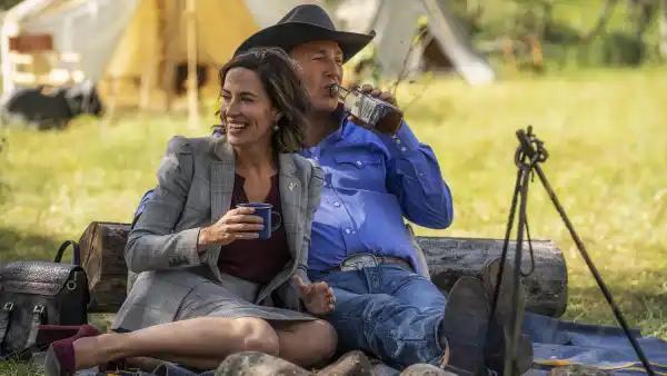 Yellowstone's Wendy Moniz Describes 'Playfulness' and 'Really Easy' Dynamic With Kevin Costner- He's 'Really Professional' - 911