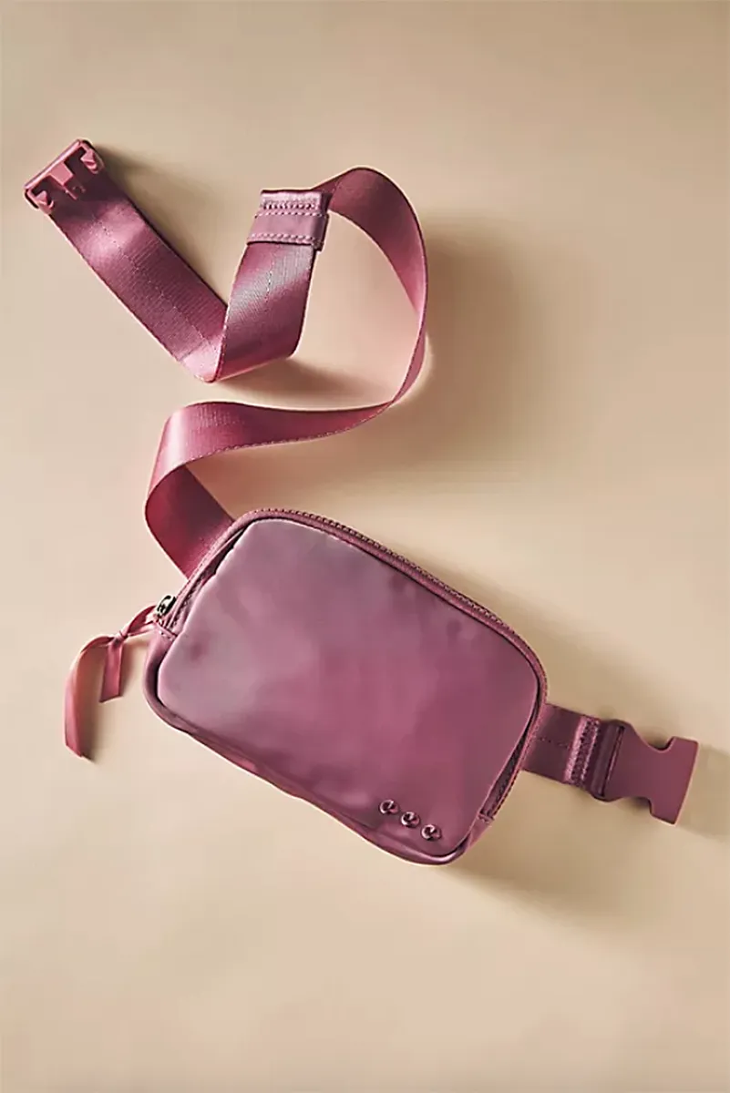 anthropologie-mothers-day-gifts-belt-bag