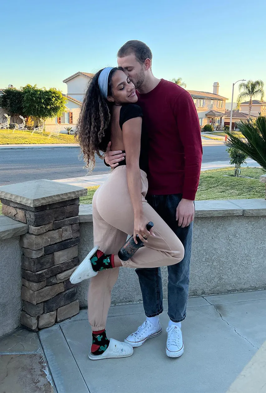 Bachelor Alum Teddi Wright and Boyfriend Nicholas Are Married After Less Than 1 Year of Dating