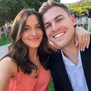 Bachelor in Paradises Tia Booth and Taylor Mock are Married After 3 Years of Dating