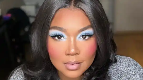 lizzo-eyebrow-pencil