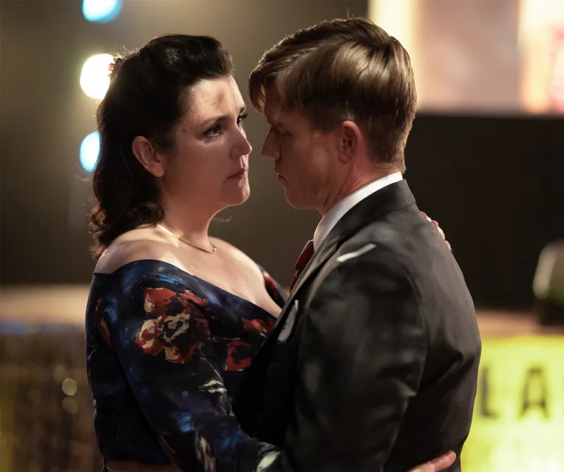 Yellowjackets Warren Kole Reflects on Filming Sex Scenes With Melanie Lynskey