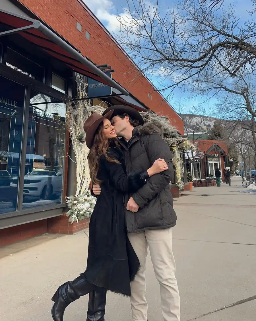 ‘Bachelor’ Alum Amanda Stanton and Boyfriend Michael Fogel’s Relationship Timeline