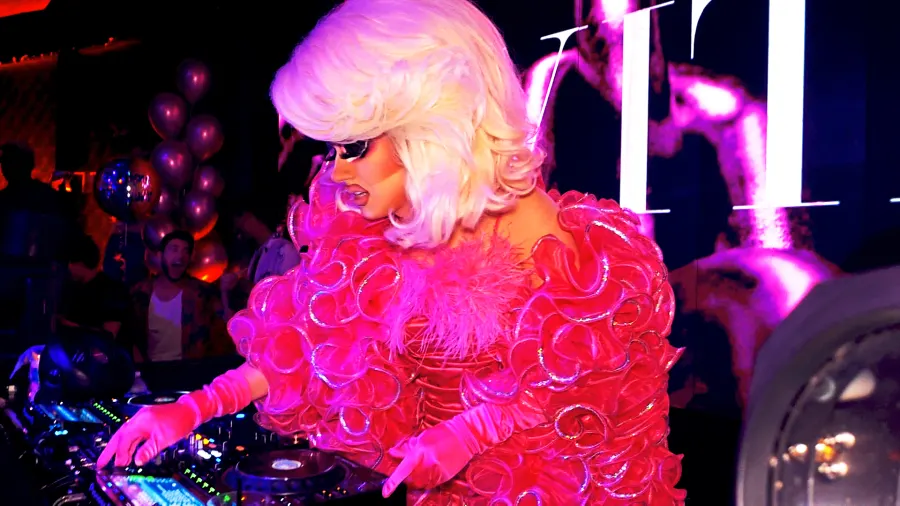 Trixie Mattel: Inside a Day in My Life Feature 11:35pm