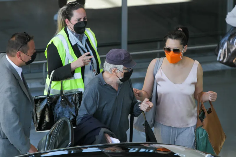 5 Things to Know About Robert De Niro's Girlfriend Tiffany Chen