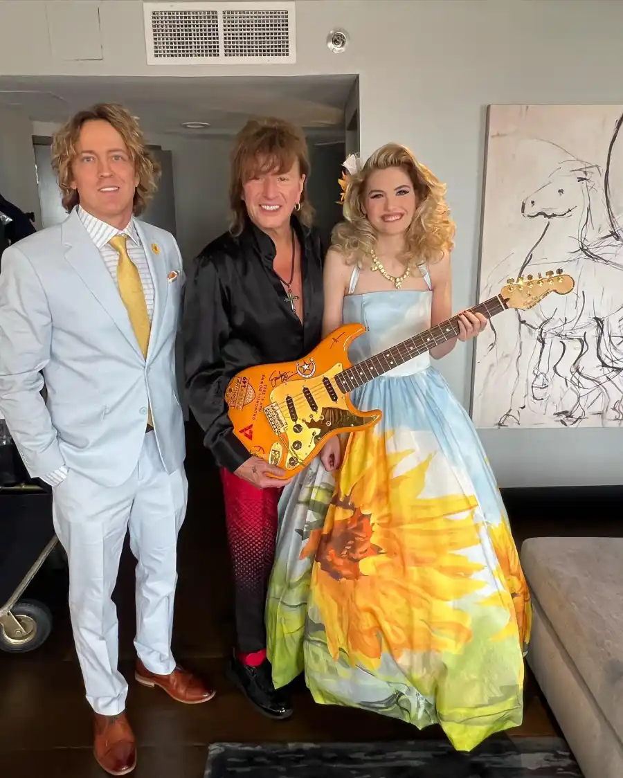 Anna Nicole Smith's Daughter Dannielynn Attends Kentucky Derby With Dad Larry Birkhead: Photos