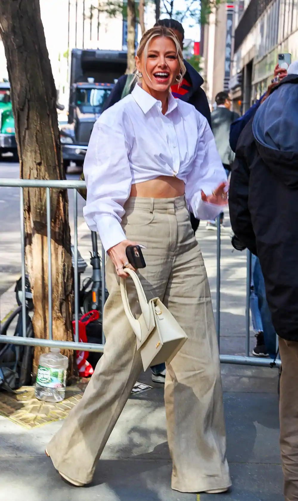 Ariana-Madix-Defends-Billie-Lee-for--Helping-Out--by-Walking-Her-and-Tom-Sandoval-s-Dog--It-s-a--Nice-Thing-to-Do- -205