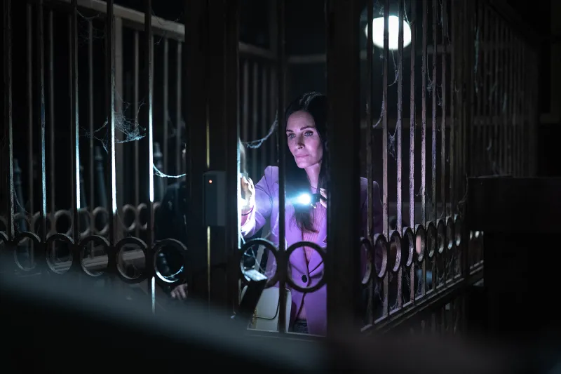 Best Fight Courteney Cox Gale Weathers vs Ghostface Scream VI MTV Movie and TV Awards 2023 Winners