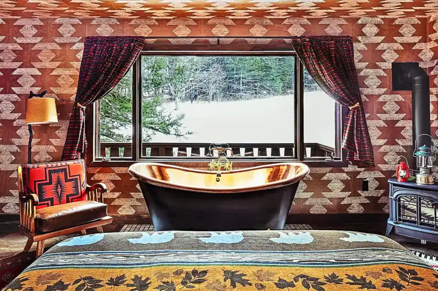 Buzzzz-o-Meter--Ariana-Madix-s-Favorite-Sparkling-(and-Healthy-)-Drink-and-More-of-What-Stars-Are-Buzzing-About-This-Week-402