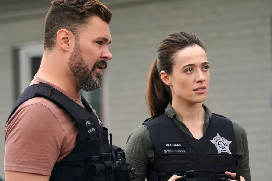 Chicago-P.D.-s-Kim-Burgess-and-Adam-Ruzek-s-Relationship-Timeline-289
