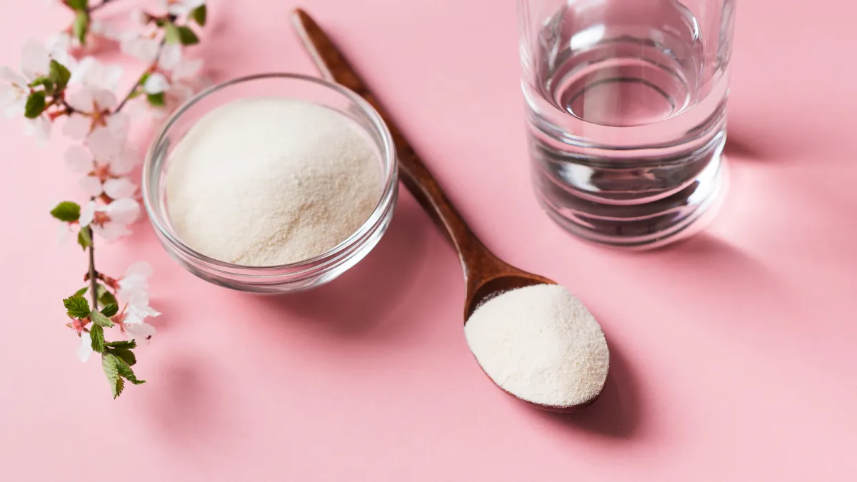 Collagen-Powder-Supplement-Stock-Photo