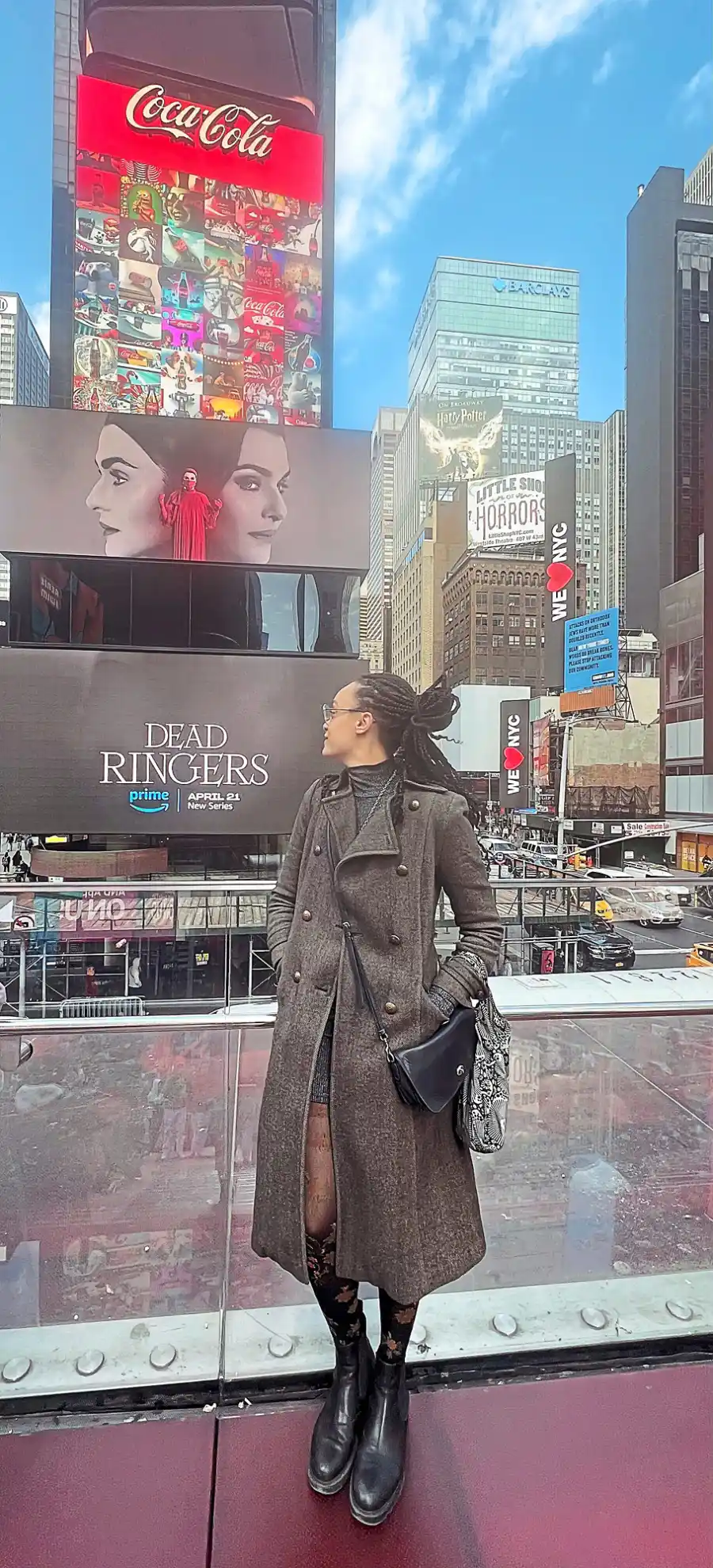 -Dead-Ringers--Star-Britne-Oldford--Inside-a-Day-in-My-Life- -209