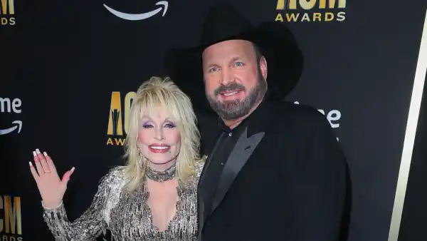 Garth Brooks Calls Dolly Parton the ‘GOAT' in 2023 ACM Awards Opening —— She Claims It Stands for ‘Garth Organize A Threesome’ 724 Dolly Parton and Garth Brooks