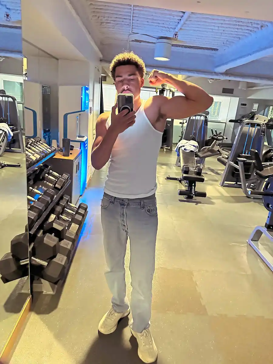 -Grown-ish--Star-Marcus-Scribner--Inside-a-Day-In-My-Life -154