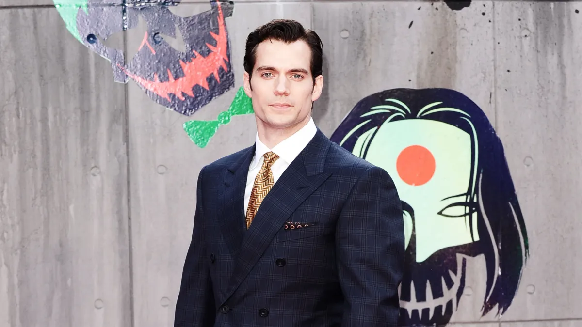 Henry-Cavill-Admits-He-Got-an-Erection-During-a-Sex-Scene-Not-Acceptable-Henry-Cavill-2016