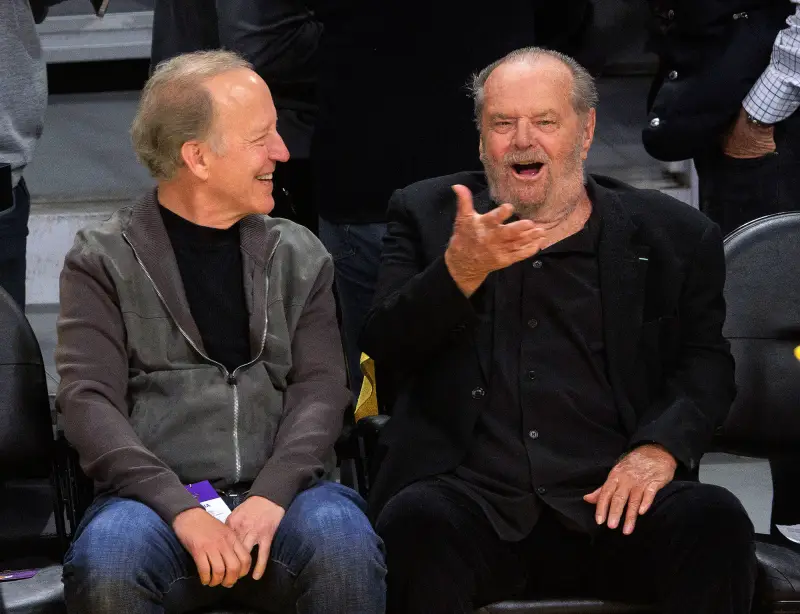 Jack NicholsonVMakes Rare Public Appearance at Lakers Game