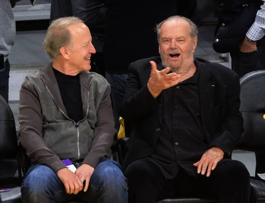 Jack NicholsonVMakes Rare Public Appearance at Lakers Game