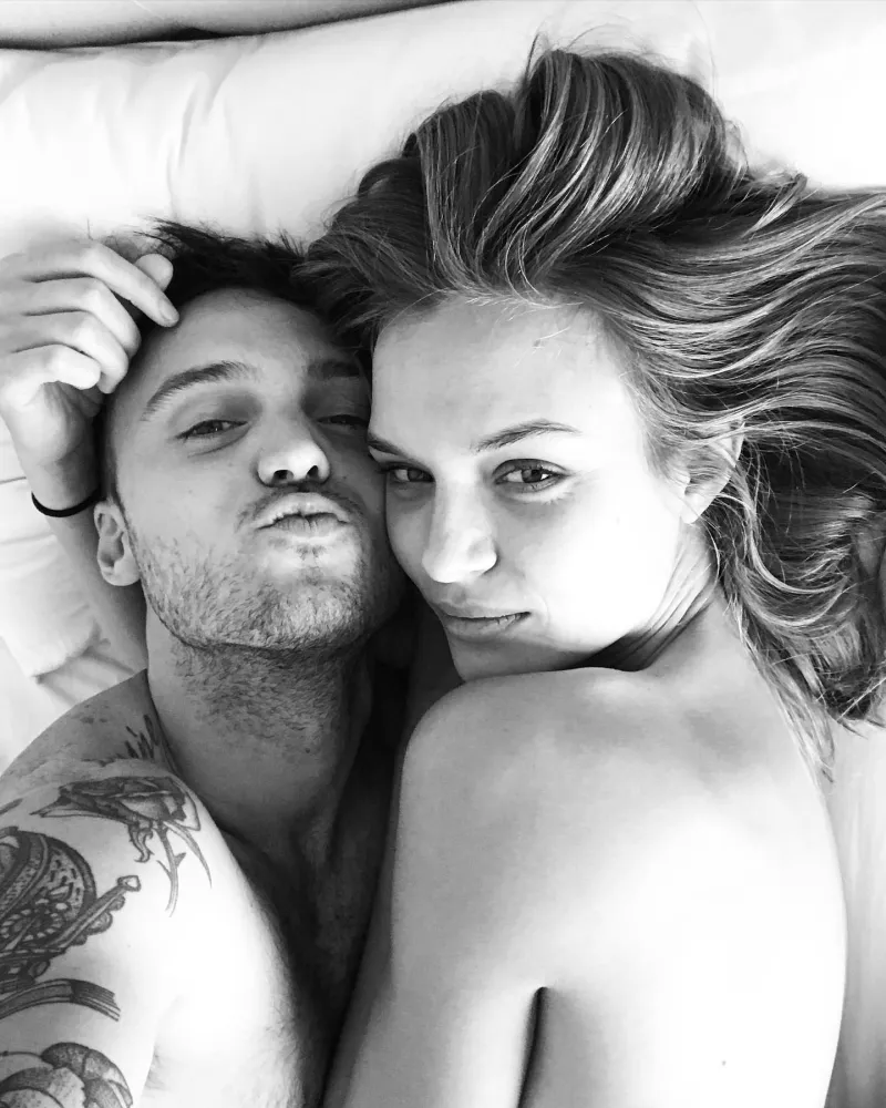 Josephine Skriver and Alexander DeLeon Pregnancies 2023