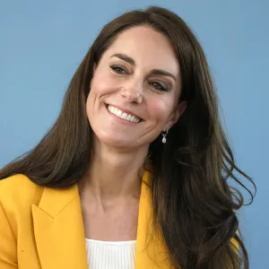 Kate Middleton in Yellow Blazer, Catherine, Princess of Wales