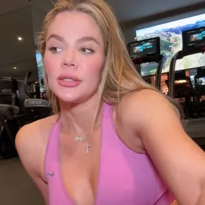 Khloe Kardashian Breaks Down Her Workout Routine