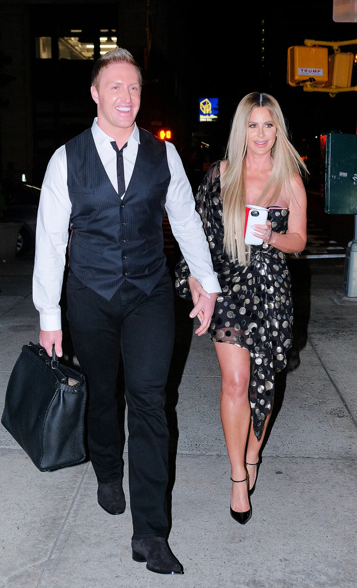 Kim-Zolciak-and-Kroy-Biermann-s-Most-Candid-Quotes-About-Their-Estranged-Relationship-With-His-Parents-Before-Their-Split -180