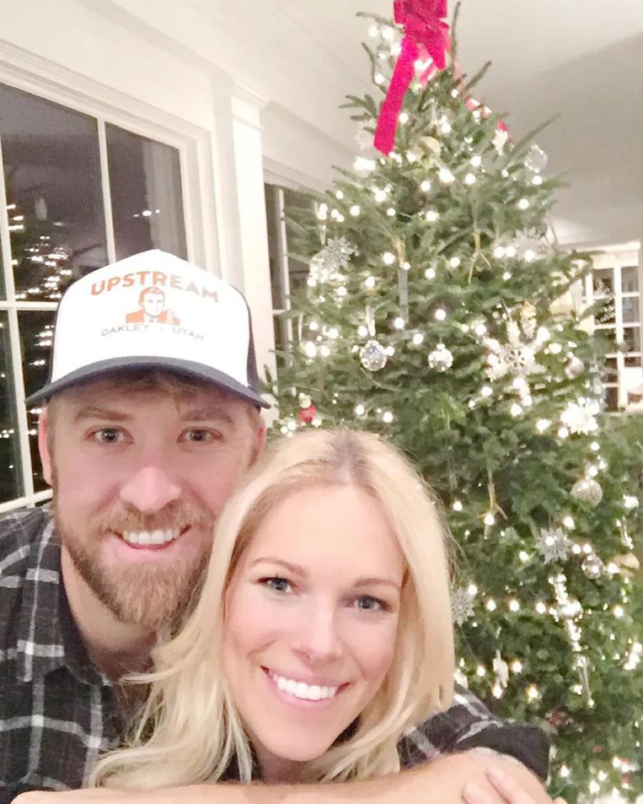 Lady A’s Charles Kelley and Wife Cassie McConnell's Relationship Timeline