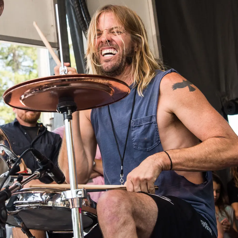 Late Drummer Taylor Hawkins&rsquo; Son Shane Joins Foo Fighters for Special Performance at Boston Calling
