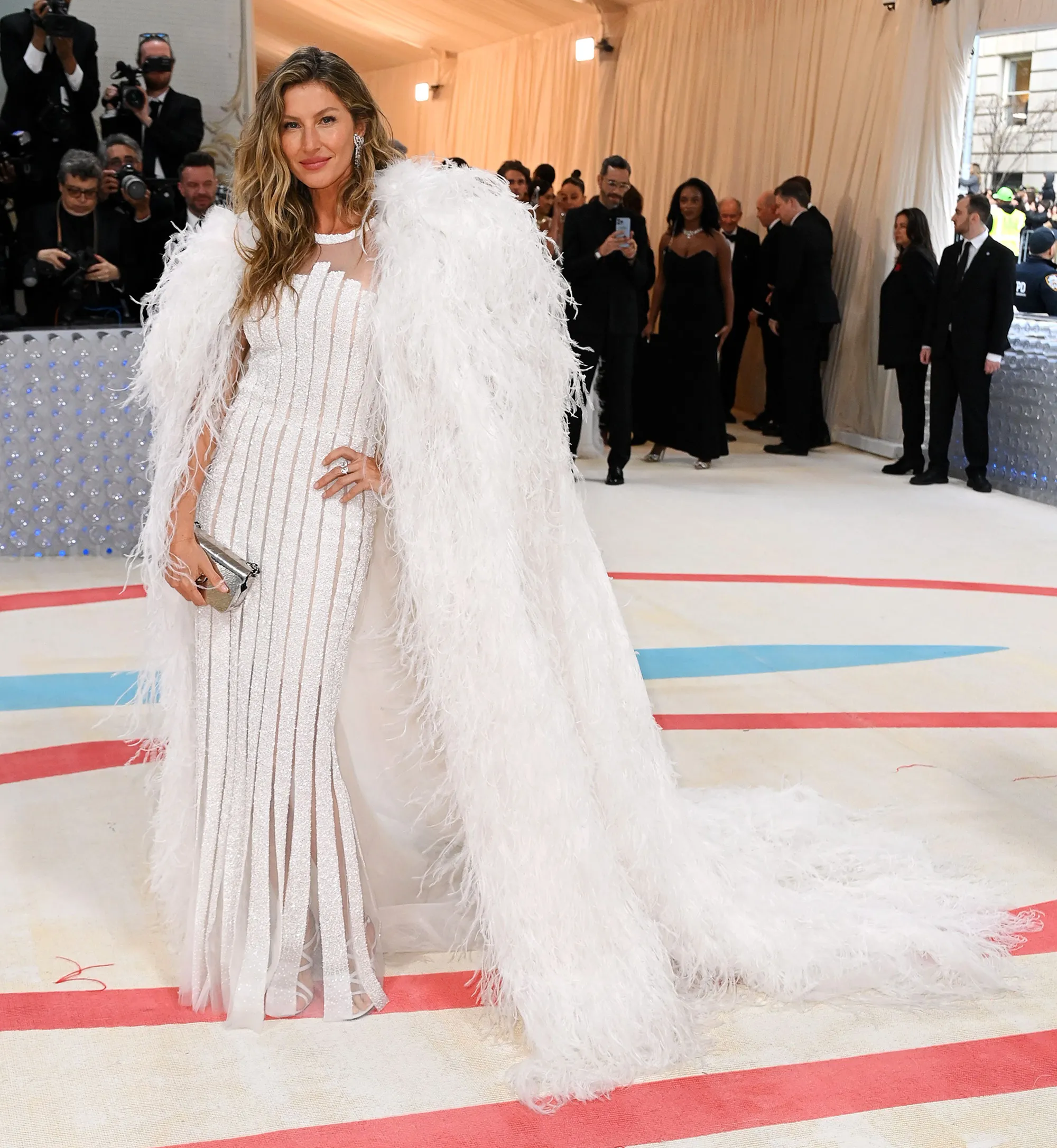MET Gala 2023 - Red Carpet Arrivals - 626 Gisele Bundchen Gallery