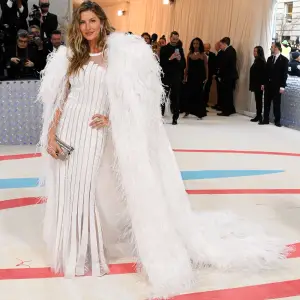 MET Gala 2023 - Red Carpet Arrivals - 626 Gisele Bundchen Gallery